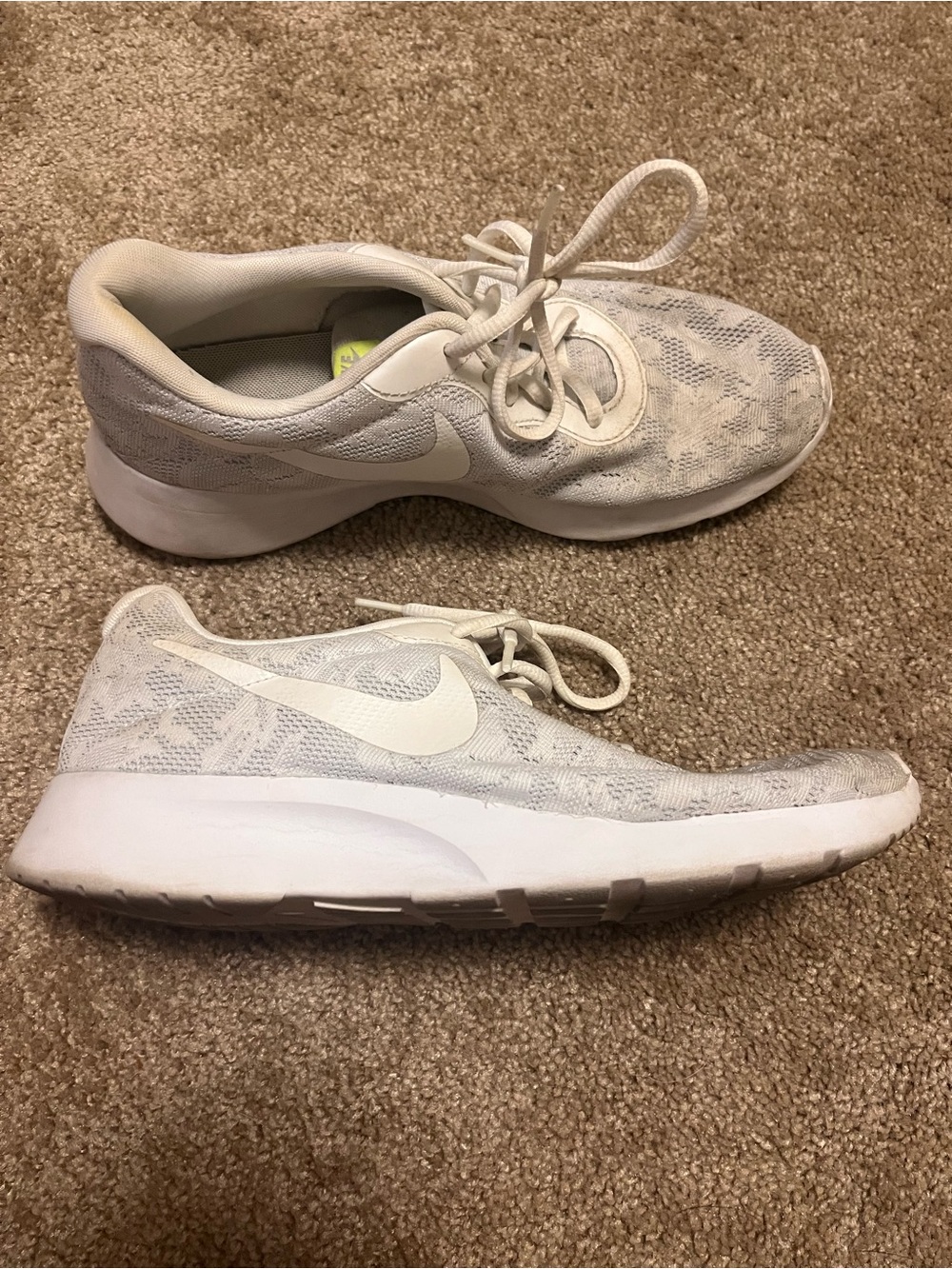 Nike Light Gray and White Lace-Up Running Shoes
